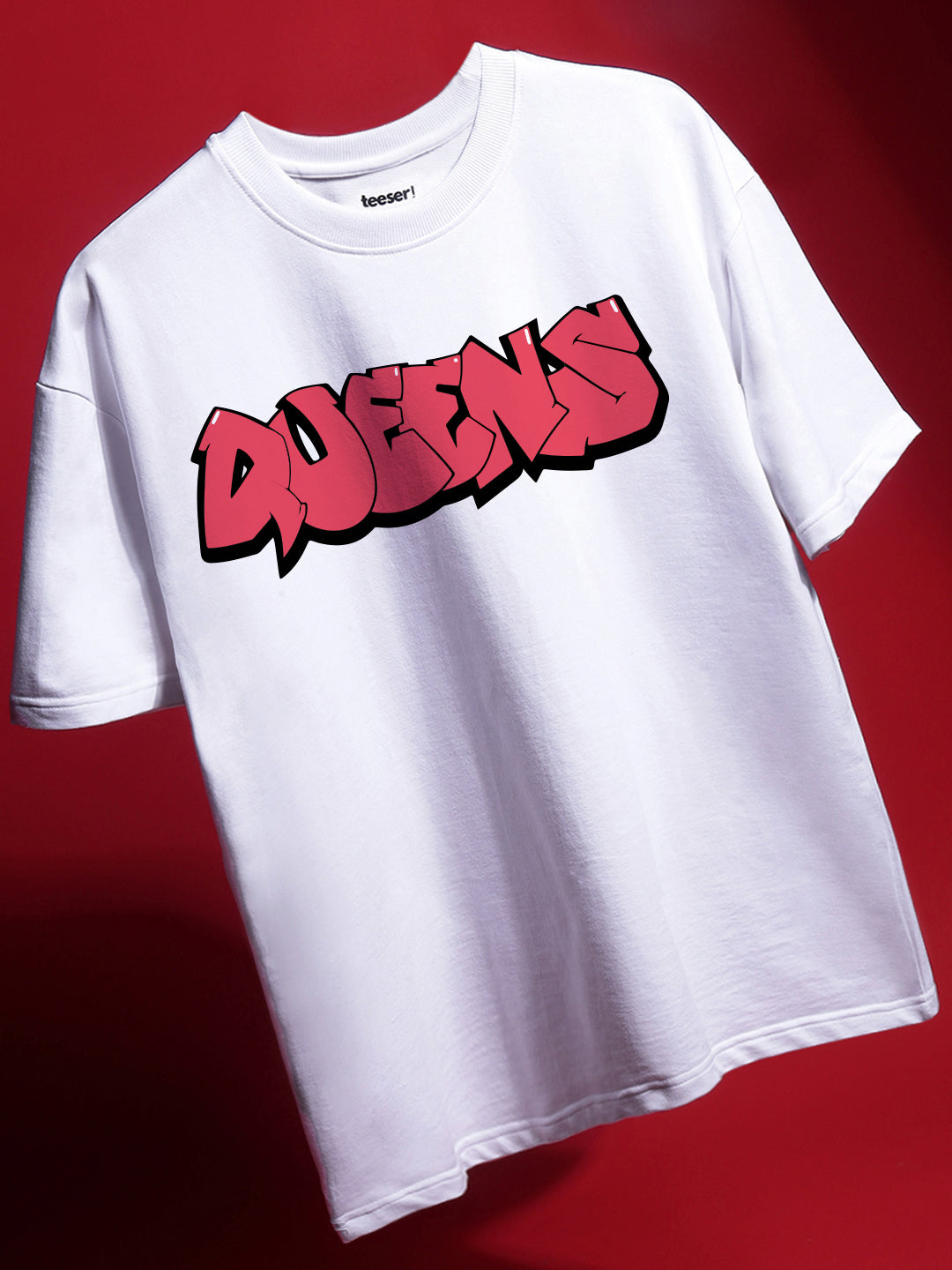 Queens Oversized T-Shirt