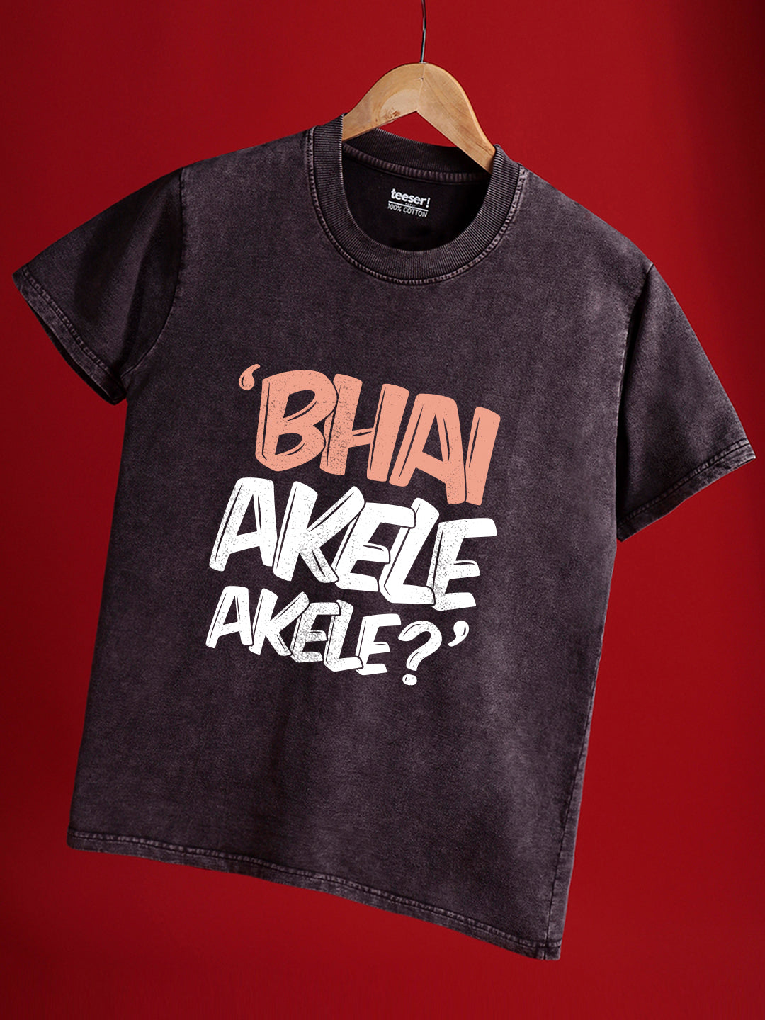 تيشيرت Akele Akele بقصة عادية (Regular Fit)