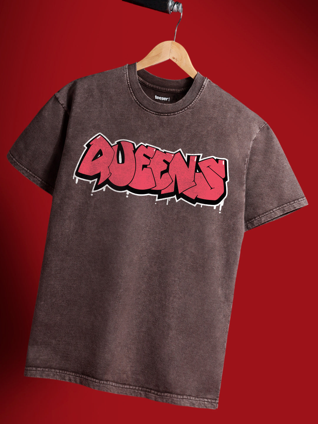 Queens Crew Neck Oversized T-Shirt