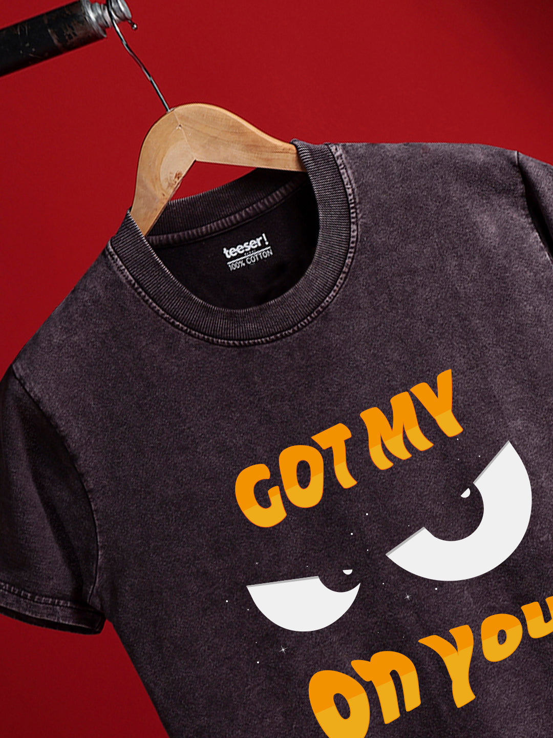 Eyes On You Regular Crew Neck T-Shirt