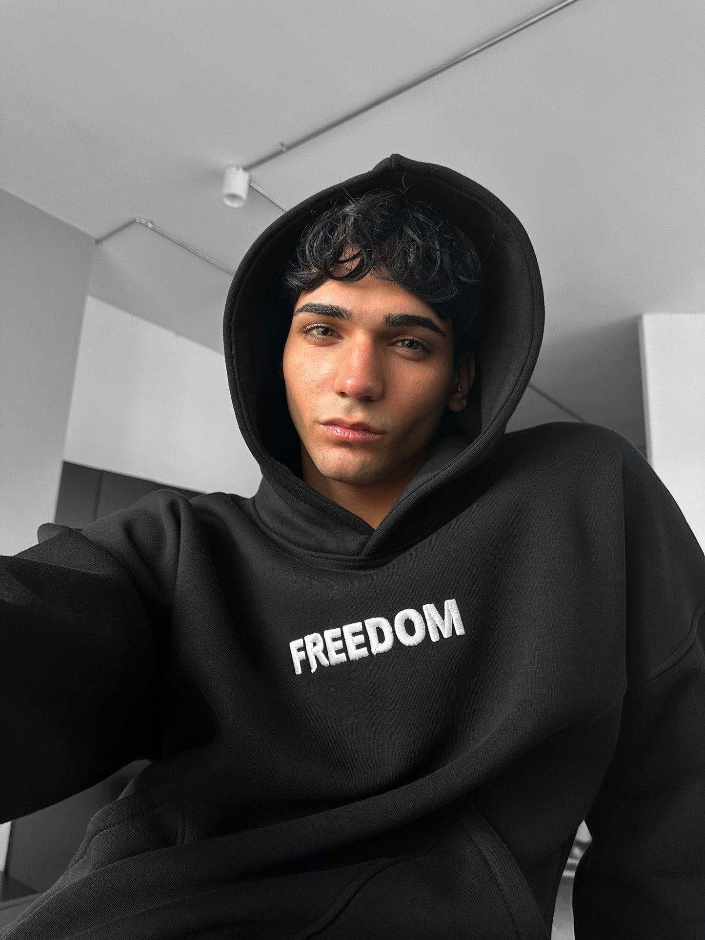 Freedom Drop Shoulder Graphic Black Hoodie