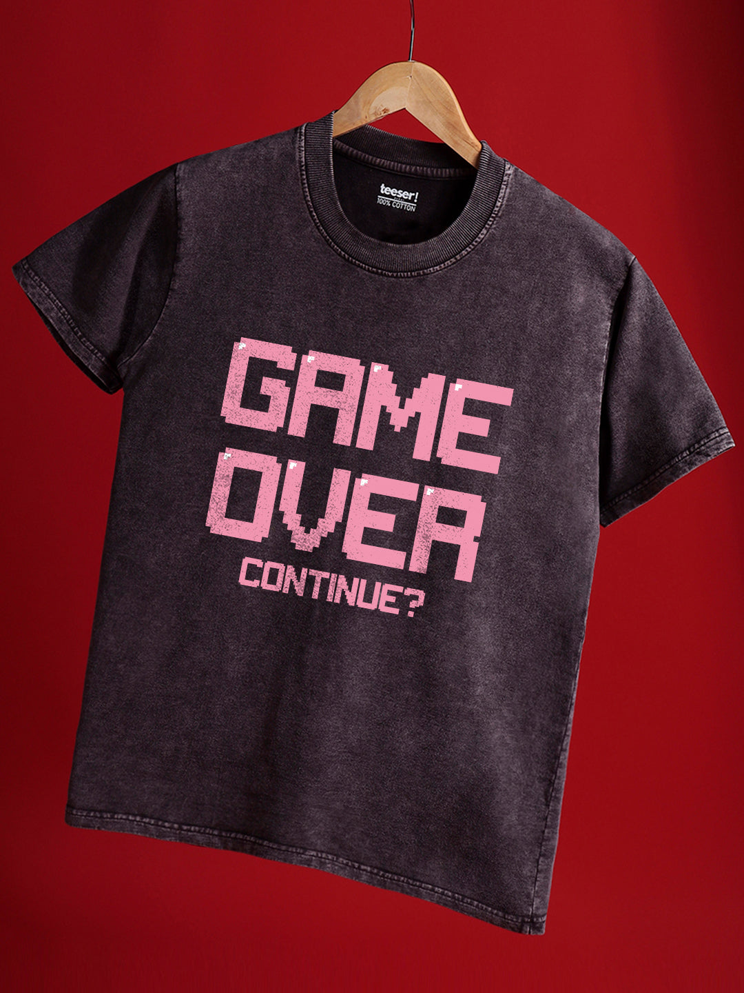 تيشيرت بياقة دائرية بتصميم "جيم أوفر" (Game Over)