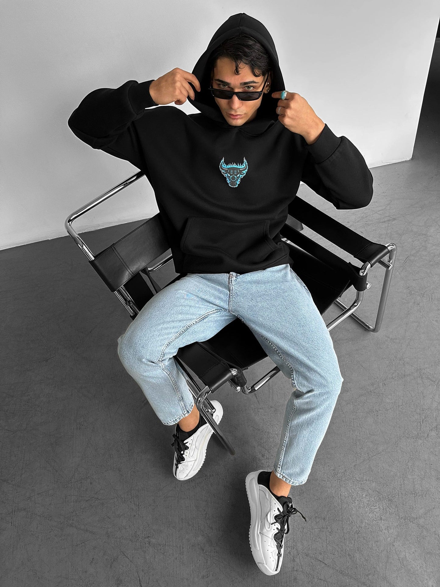 Bull Fearless Drop Shoulder Graphic Hoodie