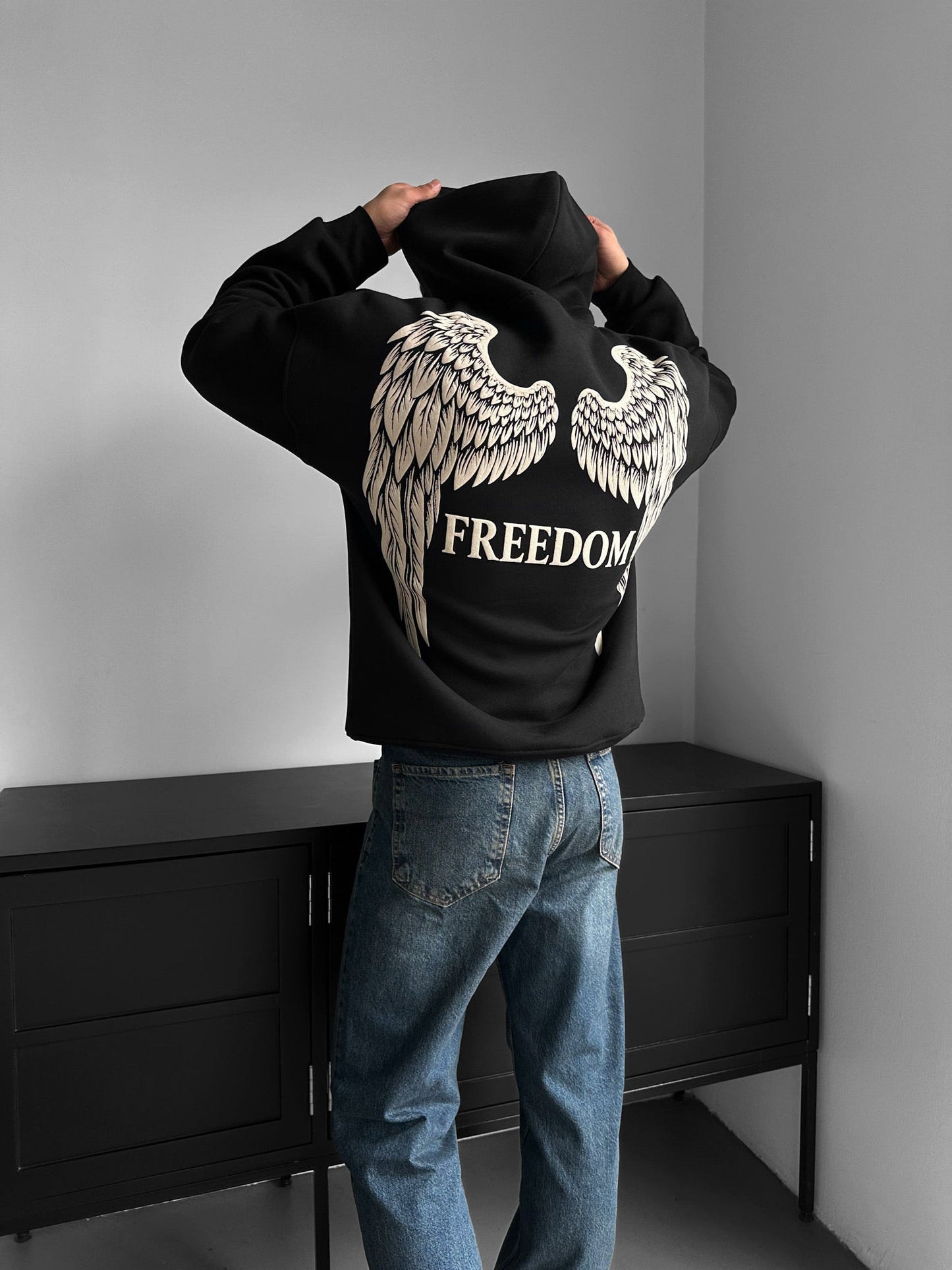 Freedom Drop Shoulder Graphic Hoodie