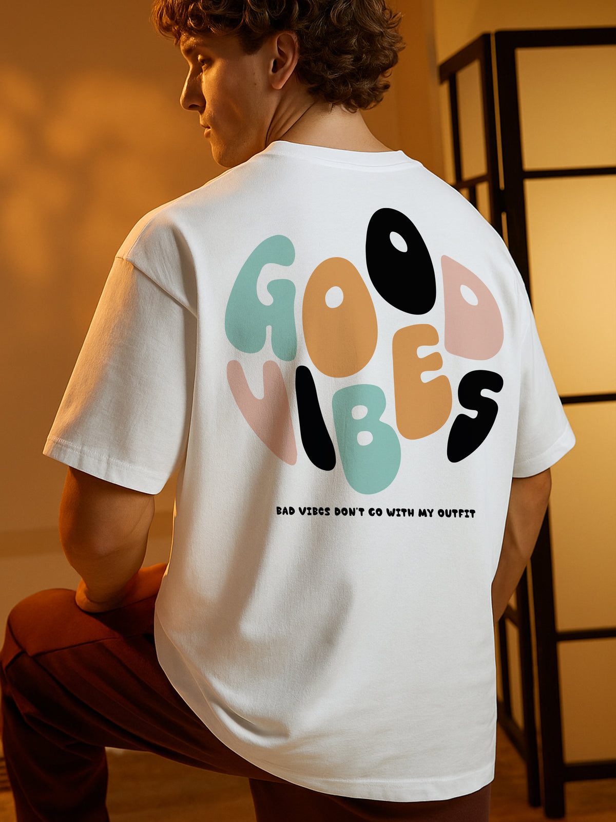 تيشيرت كبير الحجم بطبعة Good Vibes Only
